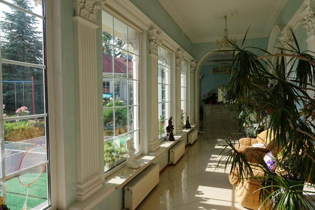 White House Apartments Odessa Exteriör bild